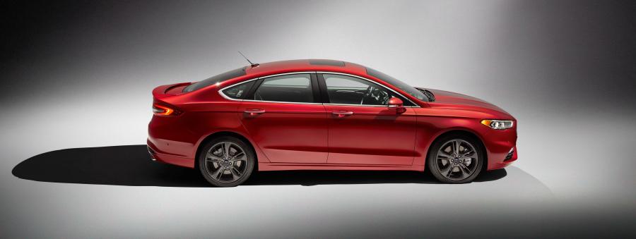  Ford Fusion Sport 2016 года  (фото 28 из 30)